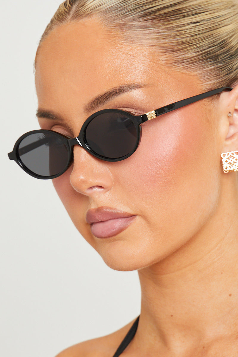 Black Logo Detail Round-Oval Sunglasses - AMRONI