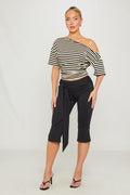 Low Waist Tie Detail Capri Pants in Black