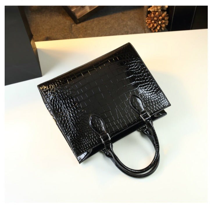 Refined Genuine Leather Phone Bag