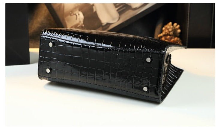 Refined Genuine Leather Phone Bag