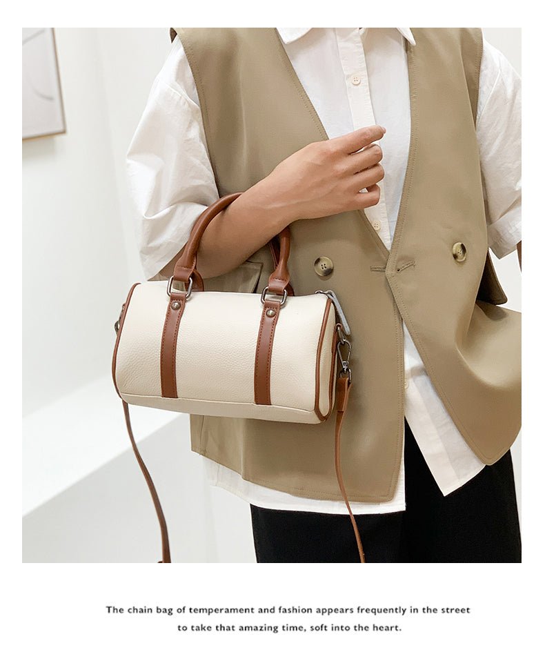 Structured Crossbody Bag in Genuine Leather