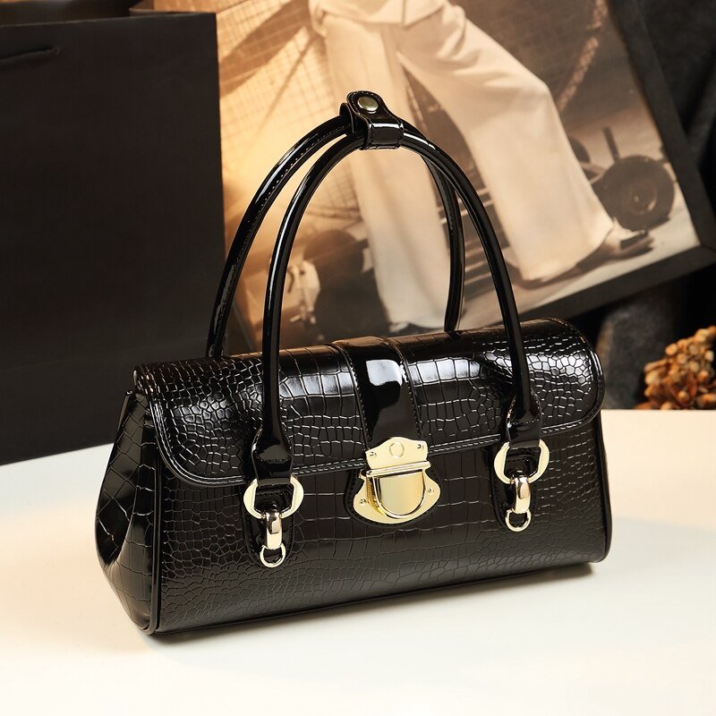 Round Genuine Leather Phone Bag