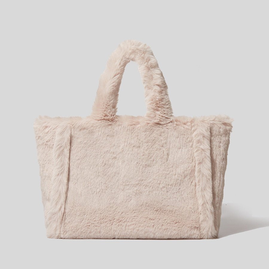 Modern Tote Bag in Faux Fur