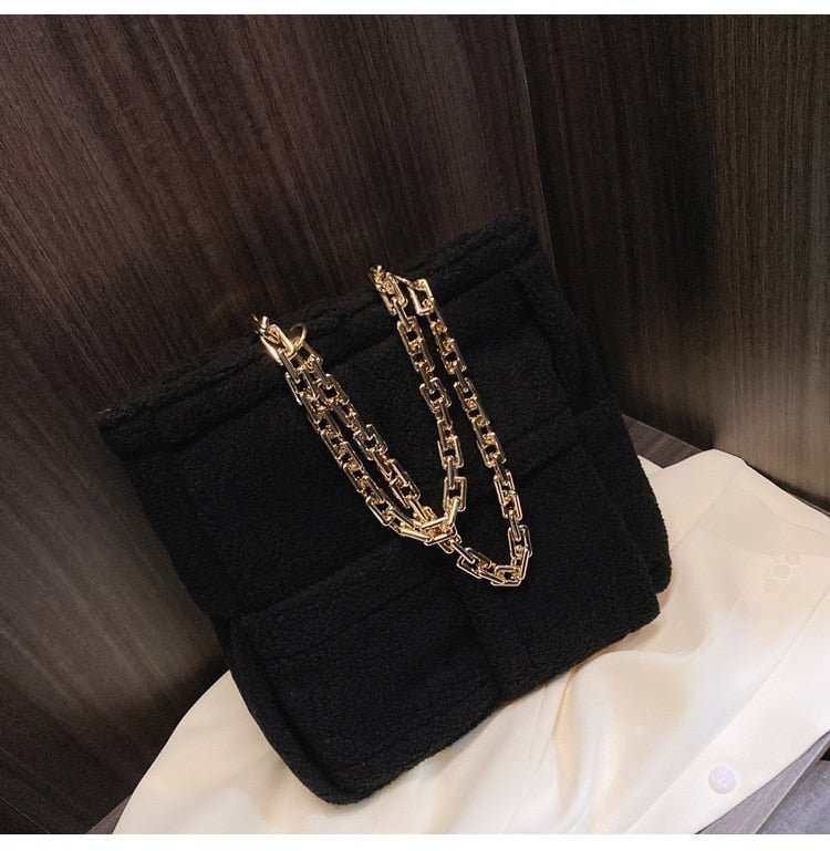 Structured Tote Bag in Faux Fur