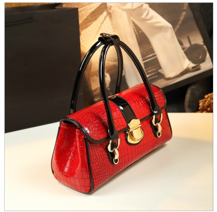 Round Genuine Leather Phone Bag