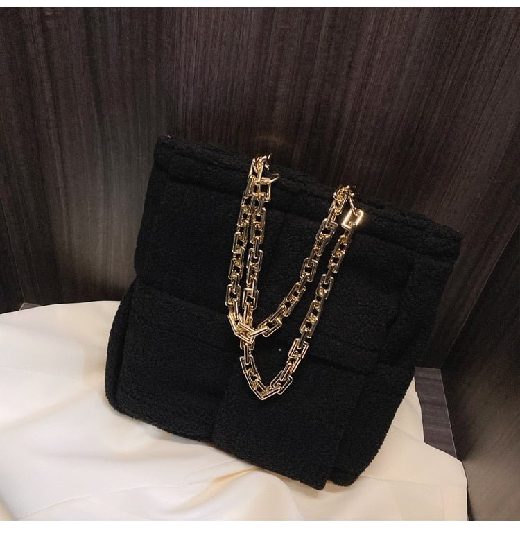Structured Tote Bag in Faux Fur