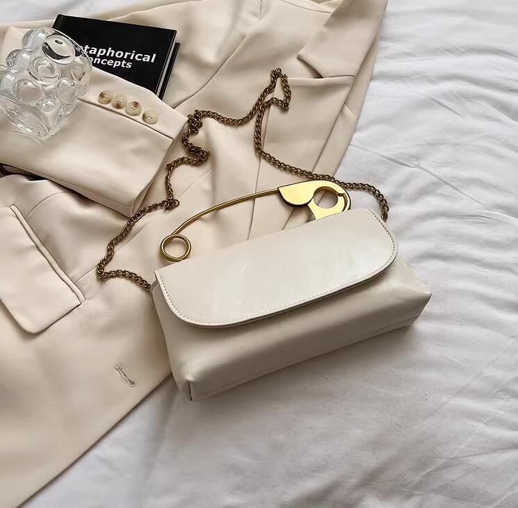 Essential Handbag