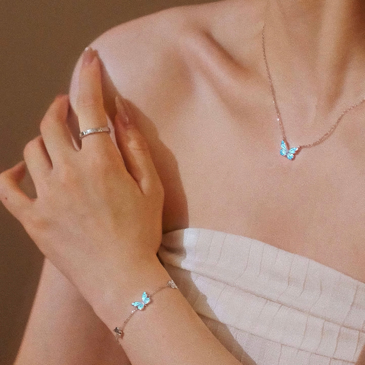 Sterling Silver Jewelry Set with Butterfly Detail