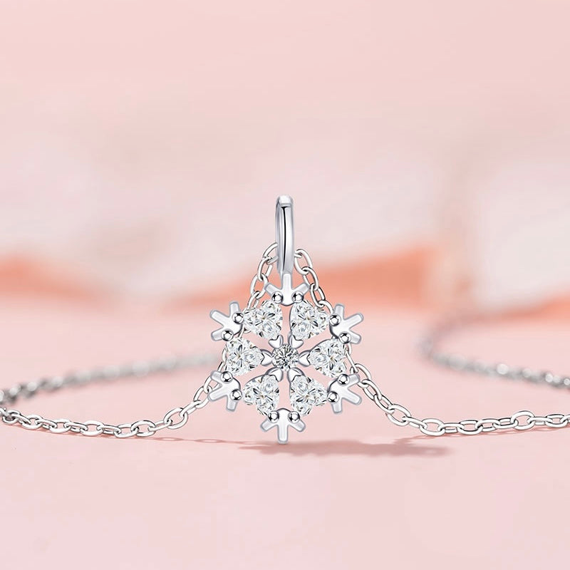 Sterling Silver Necklace with Snowflake Detail