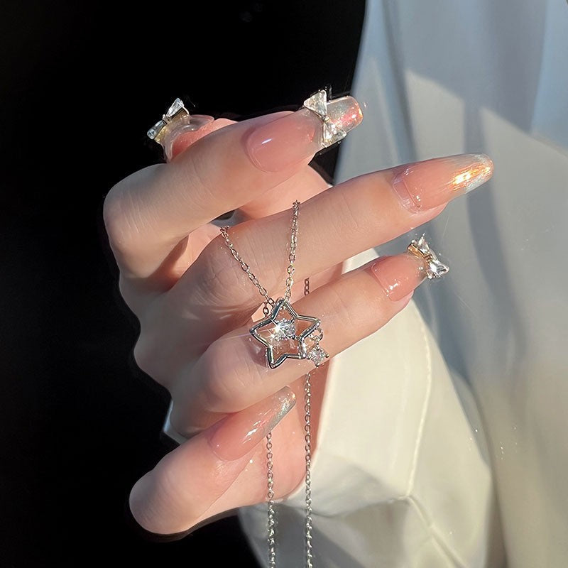 Structured Star Necklace