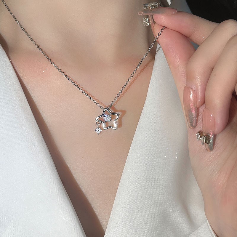 Structured Star Necklace