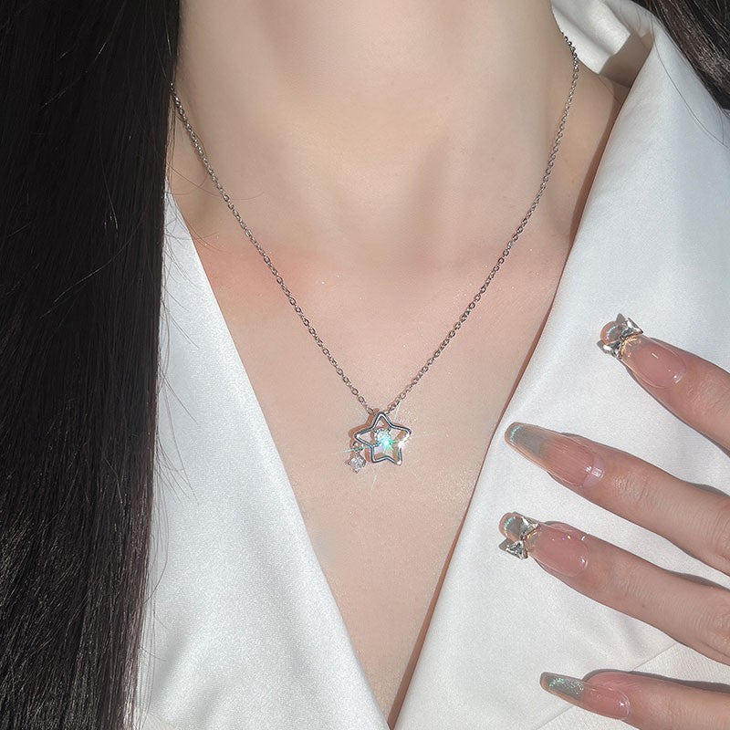 Structured Star Necklace