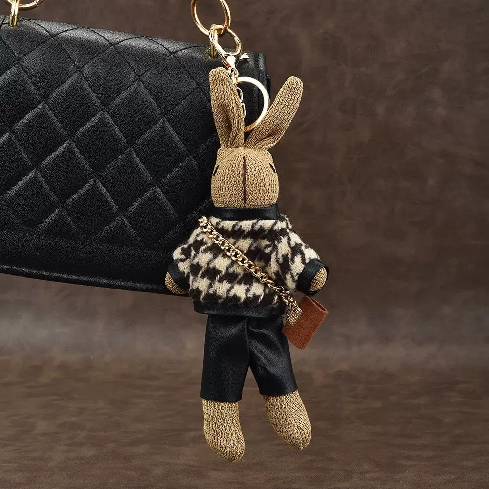 Petite Belle Bunny Charm