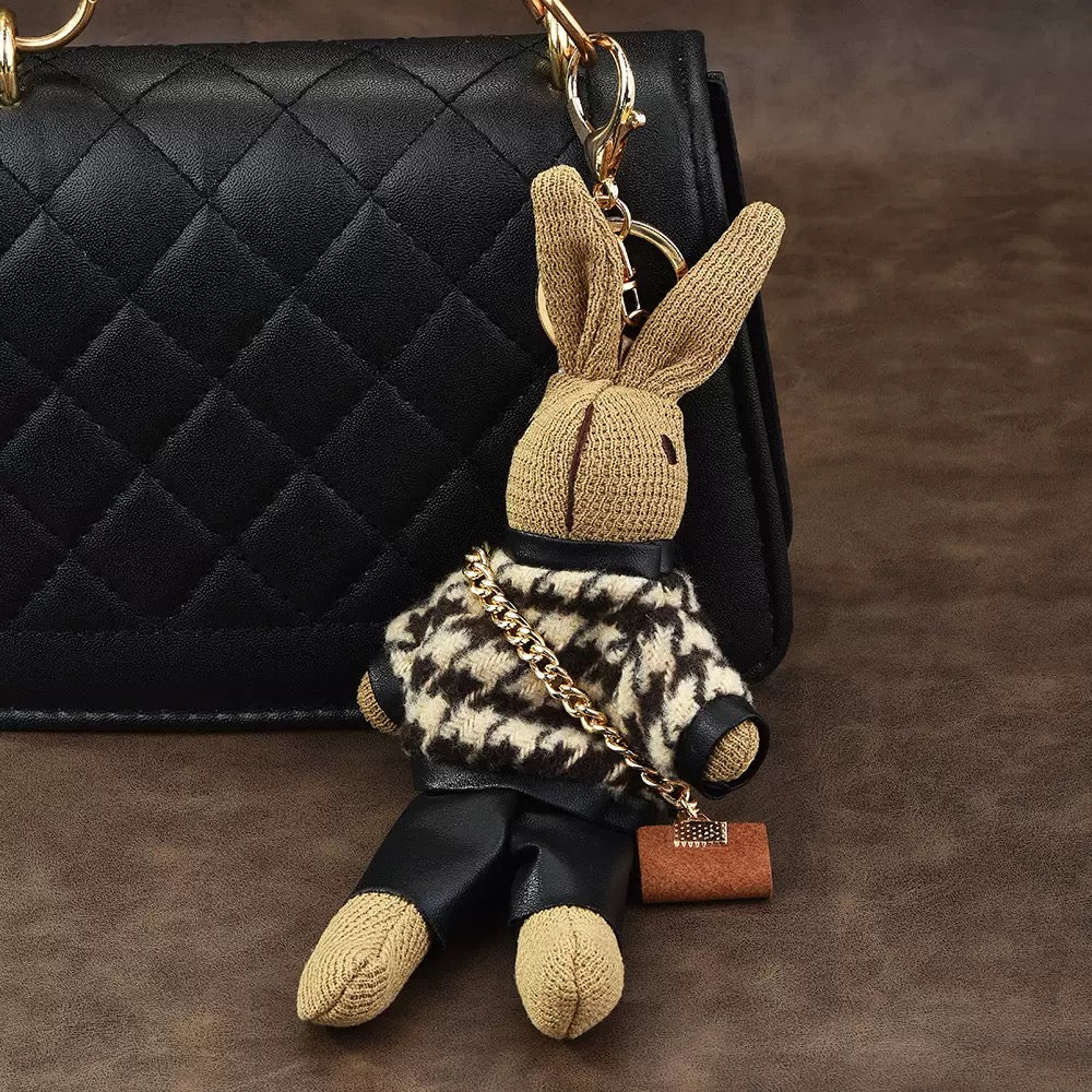 Petite Belle Bunny Charm