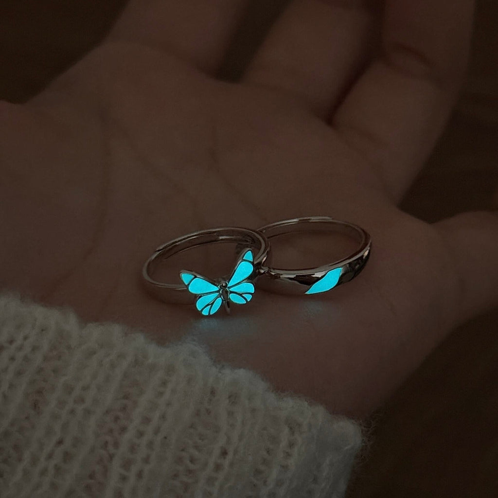 Dainty Butterfly Ring