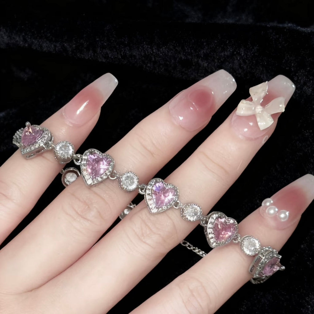 Dainty Heart Bracelet