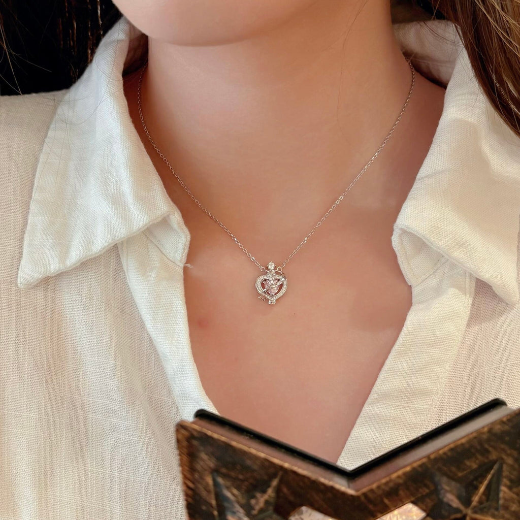 Sculpted Necklace in Sterling Silver