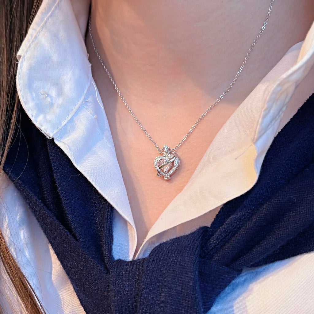Sculpted Necklace in Sterling Silver