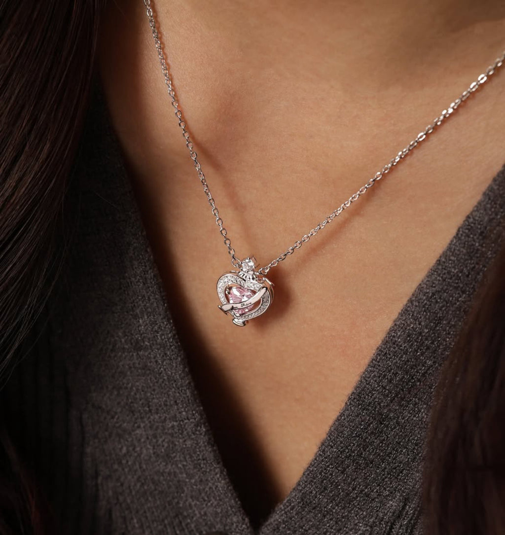 Sculpted Necklace in Sterling Silver