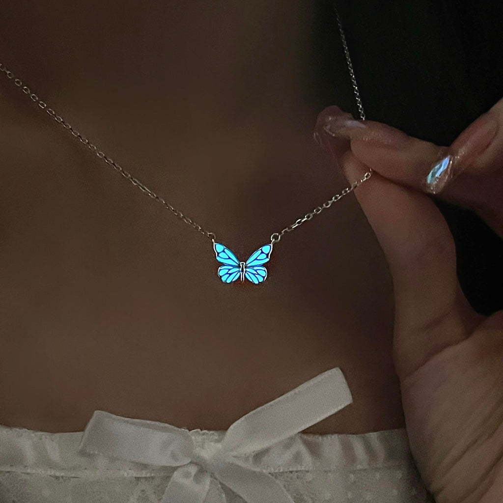 Refined Butterfly Necklace