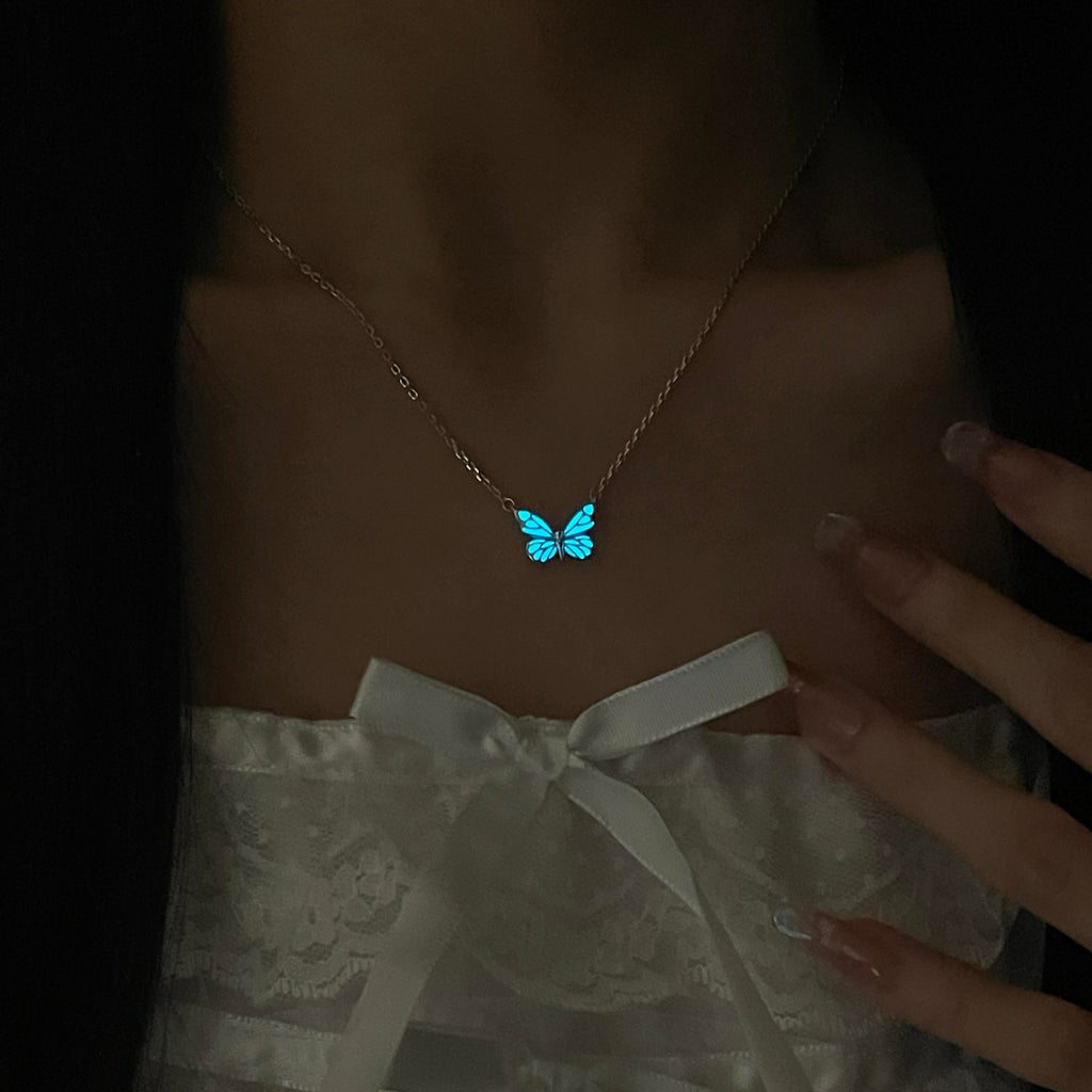 Refined Butterfly Necklace