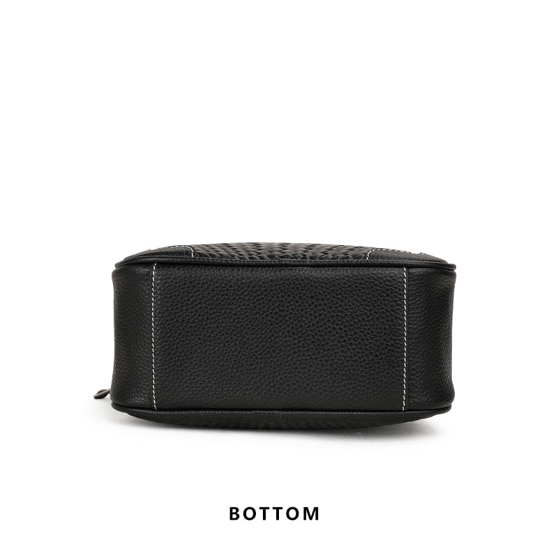 Knitted Shoulder Bag in Genuine Leather