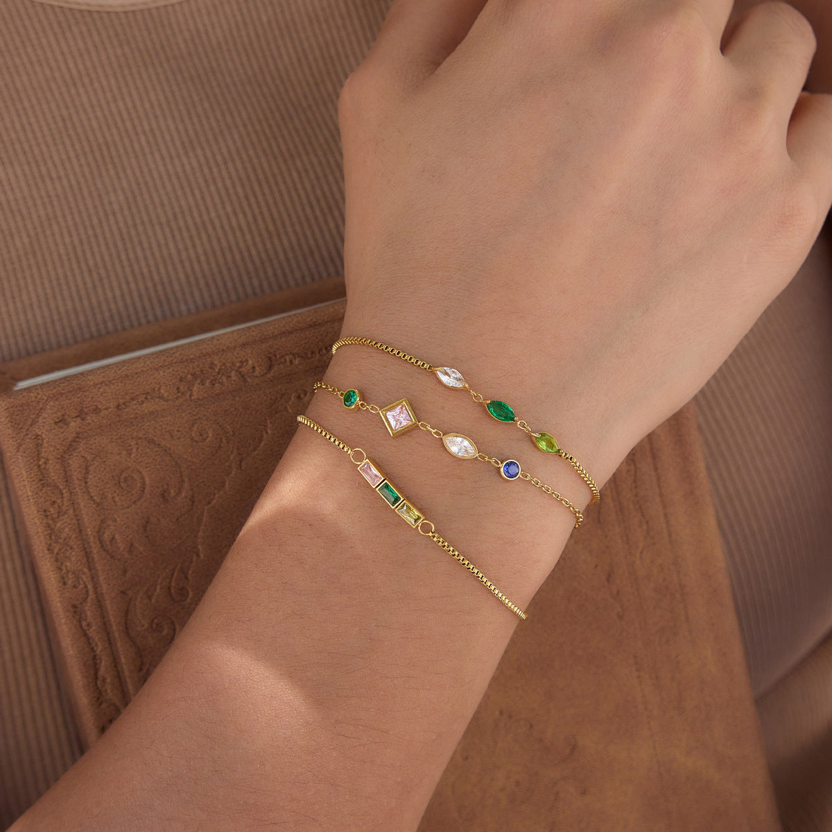 Sculpted Charm Bracelet