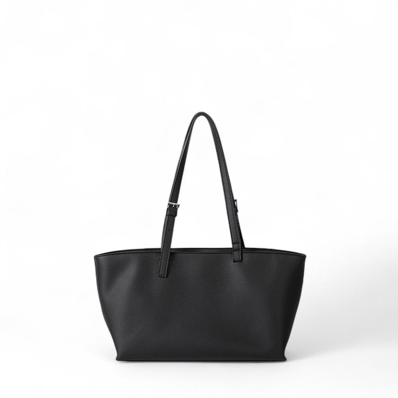 Timeless Isadora Smooth Leather Shoulder Bag