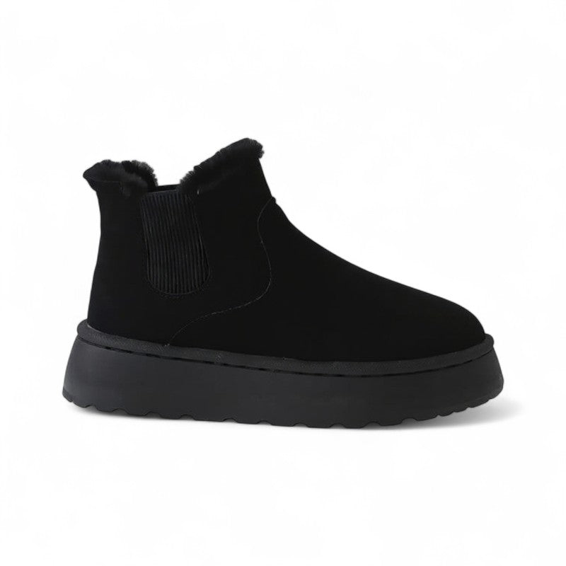 Effortless Shearling-Lined Boots with Elastic Gore