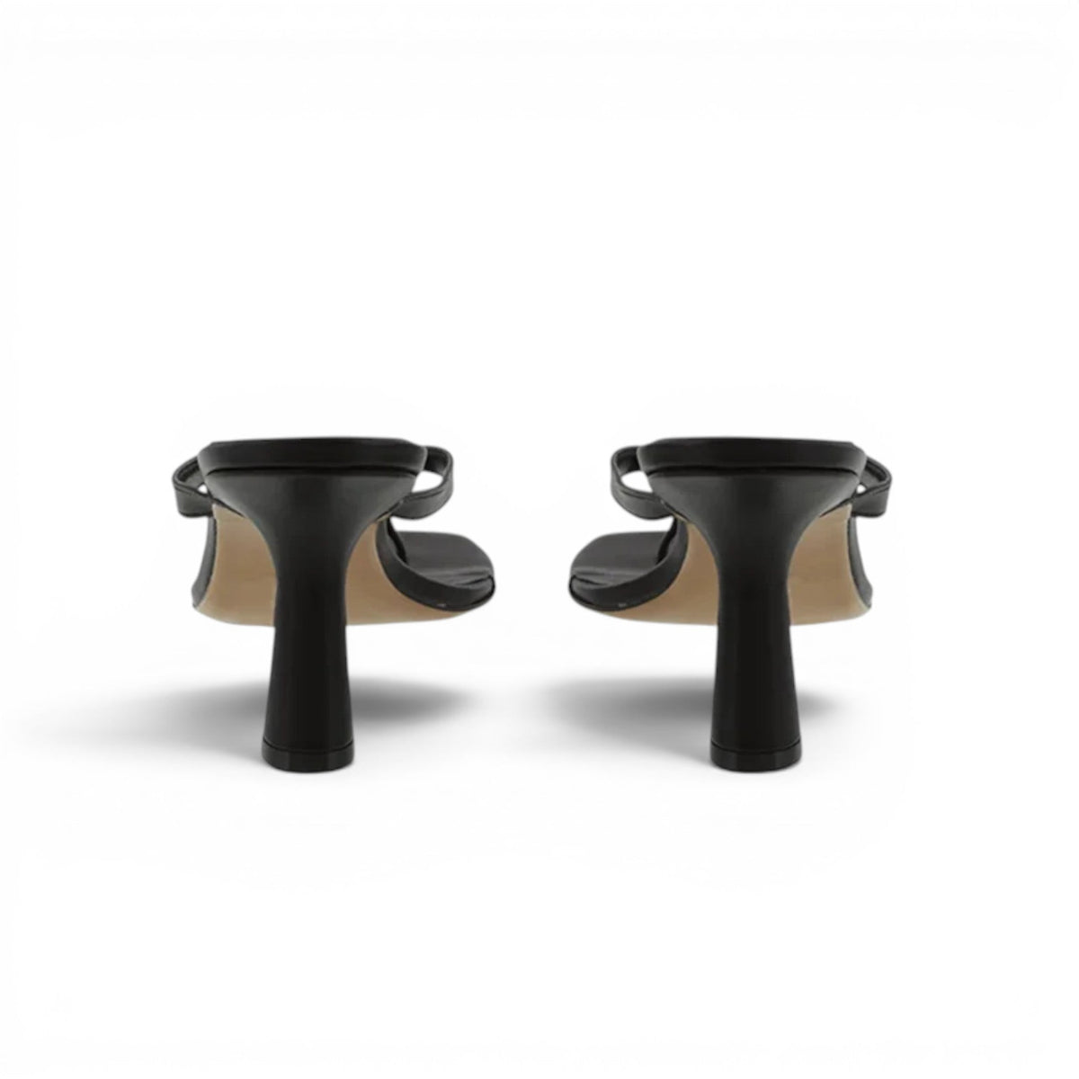 Essential Dahlia Leather Low-Heel Sandals