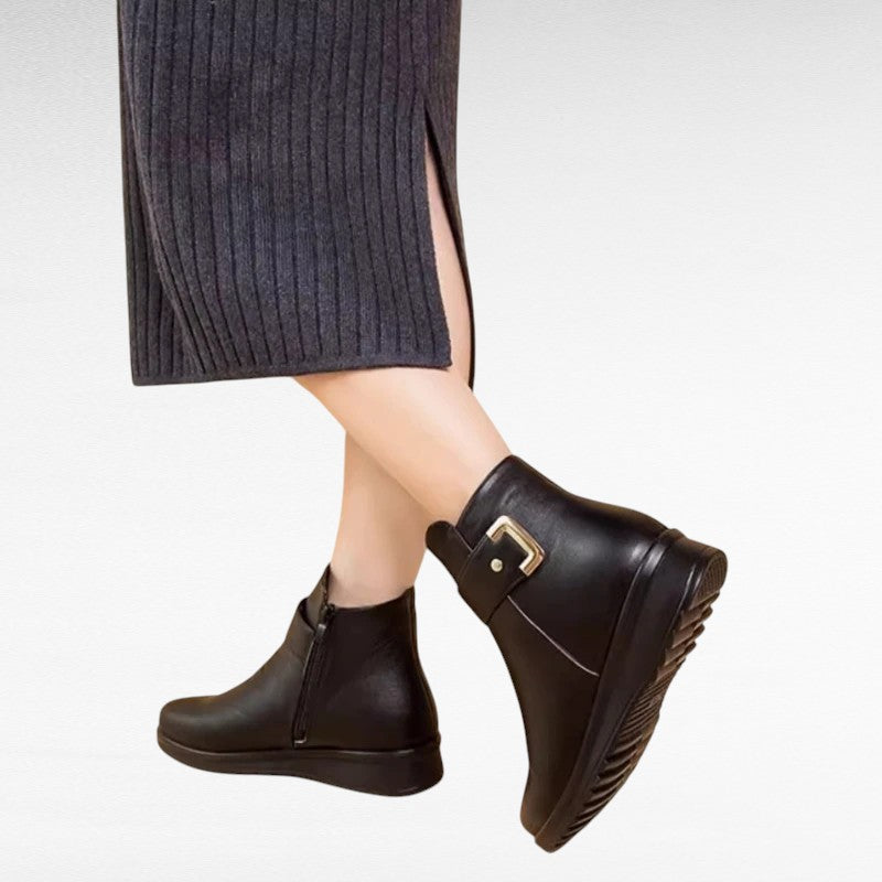Timeless Shearling-Lined Black Booties