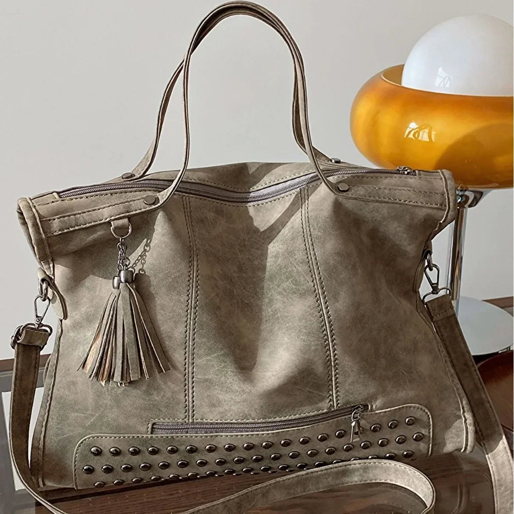 Heritage-Inspired Retro Crossbody Bag