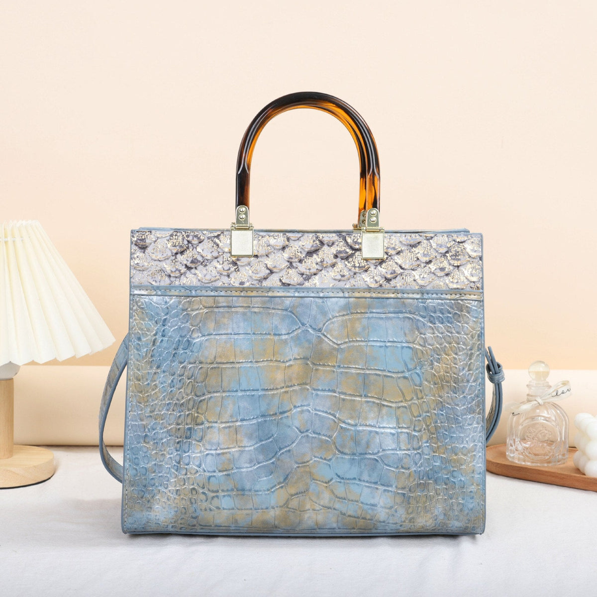 Croc-Effect Messenger Bag in Genuine Leather