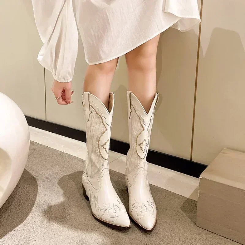 Statement Aeliana White Vintage Heeled Western Boots