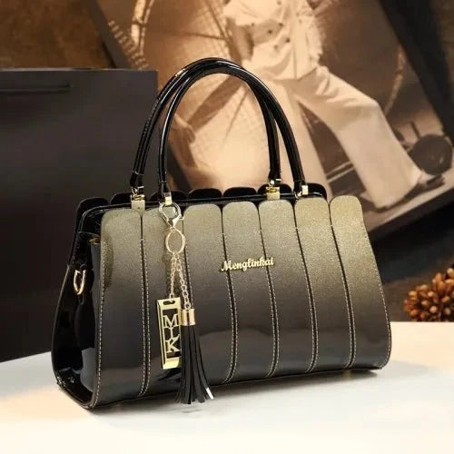 Weekend Shoulder Bag in Genuine Leather