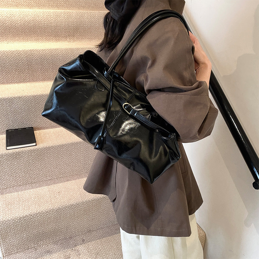 Signature Florentine Leather Shoulder Bag