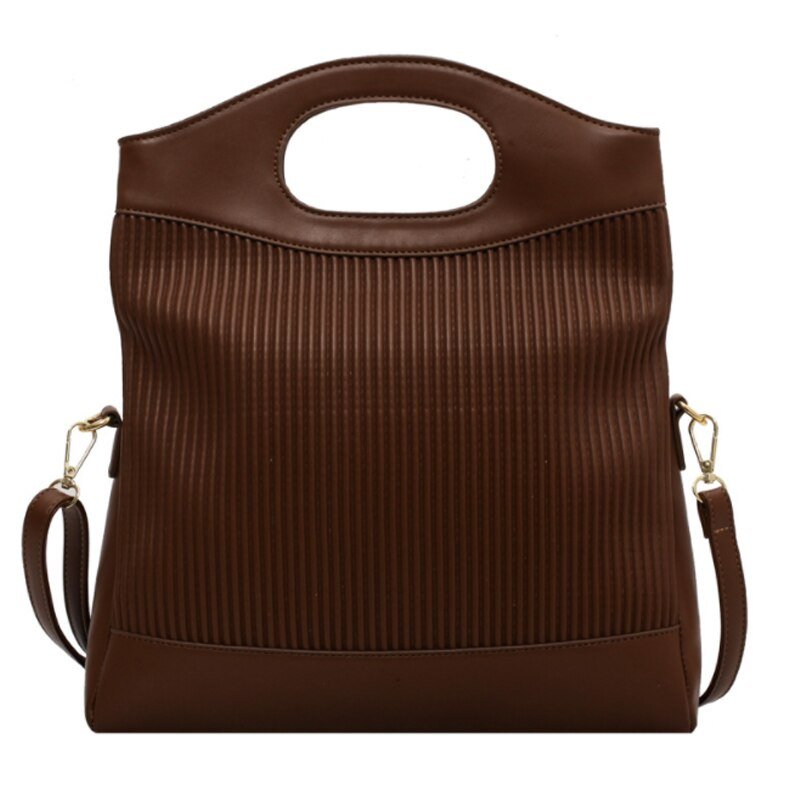 Structured Messenger Bag in Leather