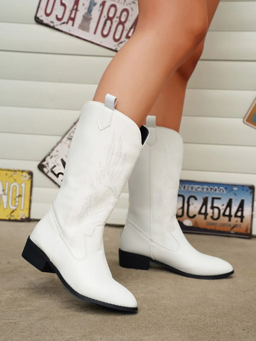 Polished Xylia Glossy Mid-Calf Heeled Western Boots