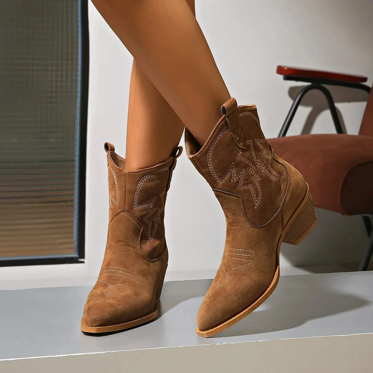 Heritage-Inspired Embroidered Suede Western Boots