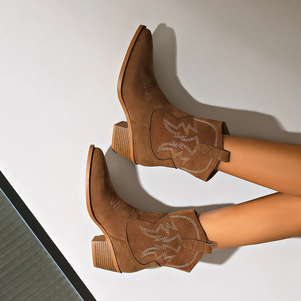 Heritage-Inspired Embroidered Suede Western Boots