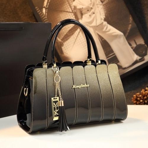 Weekend Shoulder Bag in Genuine Leather