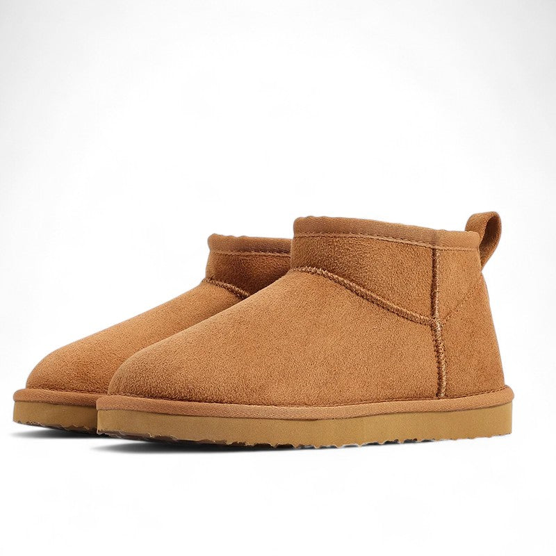 Sleek Slim Shearling-Lined Boots