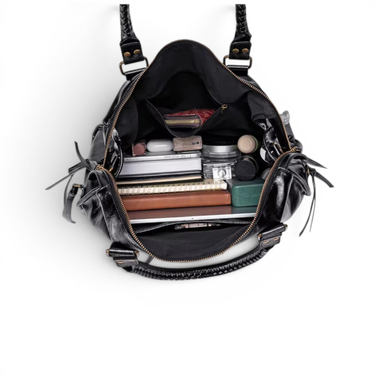 Heritage-Inspired Leather Shoulder Bag