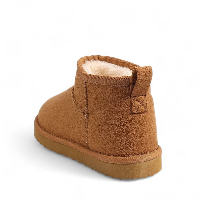 Sleek Slim Shearling-Lined Boots