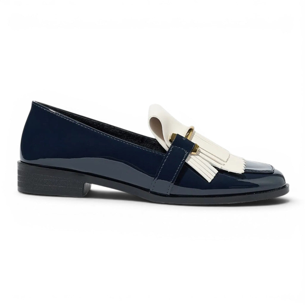 Understated Liliane Patent Loafers with Fringe Detail