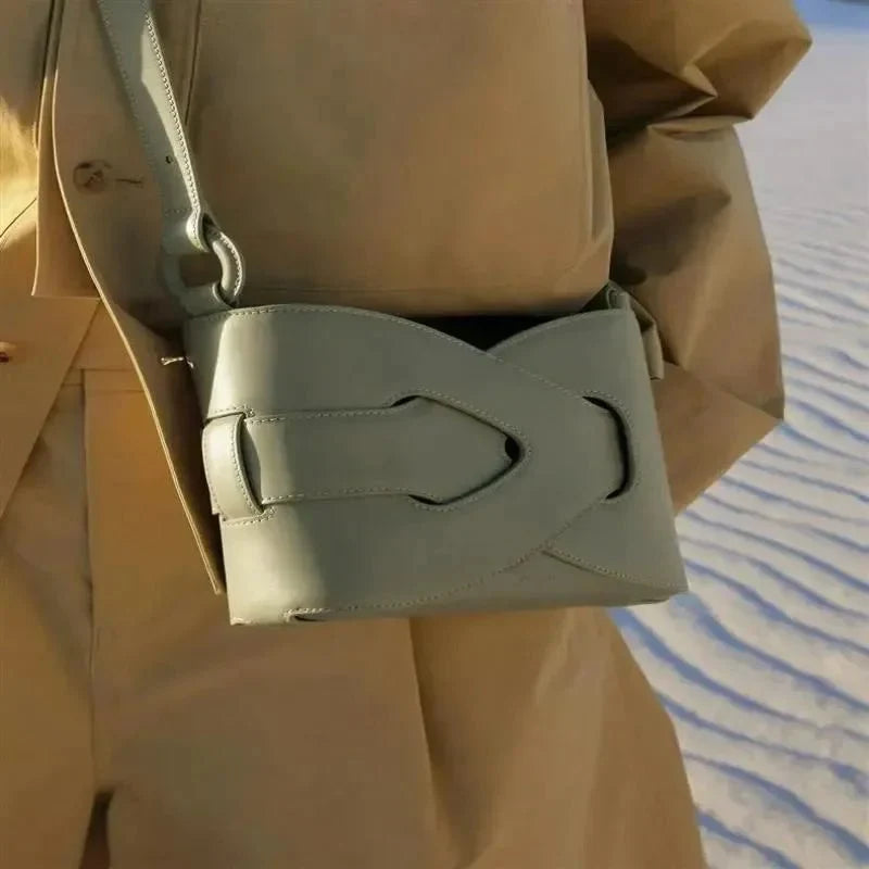 Streamlined Shoulder Bag in Leather