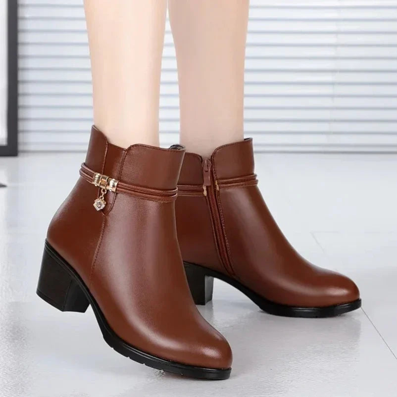 Effortless Bianca Fleece-Lined Ankle Boots