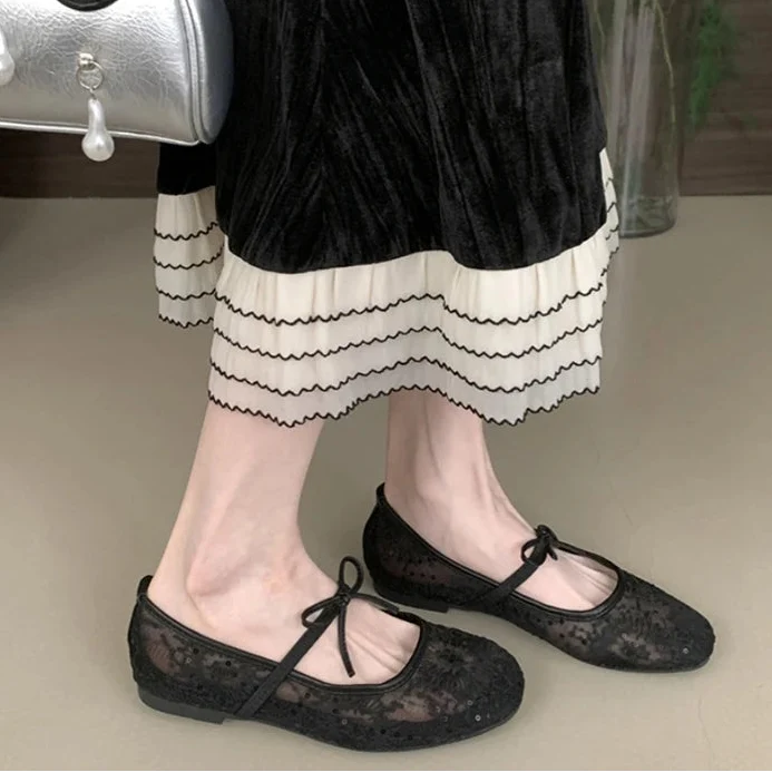 Signature Embroidered Lace Ballet Flats