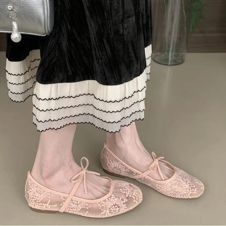Signature Embroidered Lace Ballet Flats