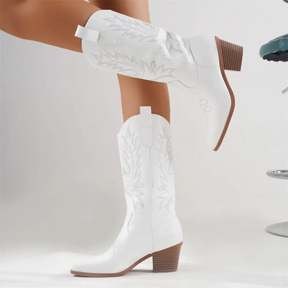 Heritage-Inspired Embroidered Heeled Western Boots